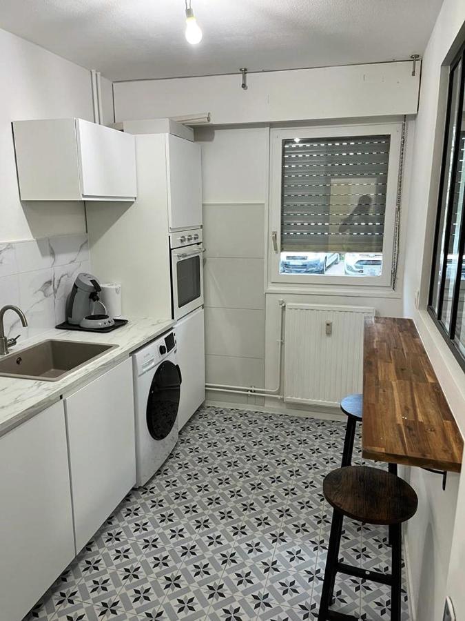 Appartement Le Rousseau Metz Avec Parking Gratuit Exterior photo